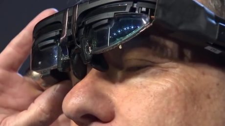 Google、視線操作の「Eyefluence」を買収  VR/ARのUIを強化 【@maskin】